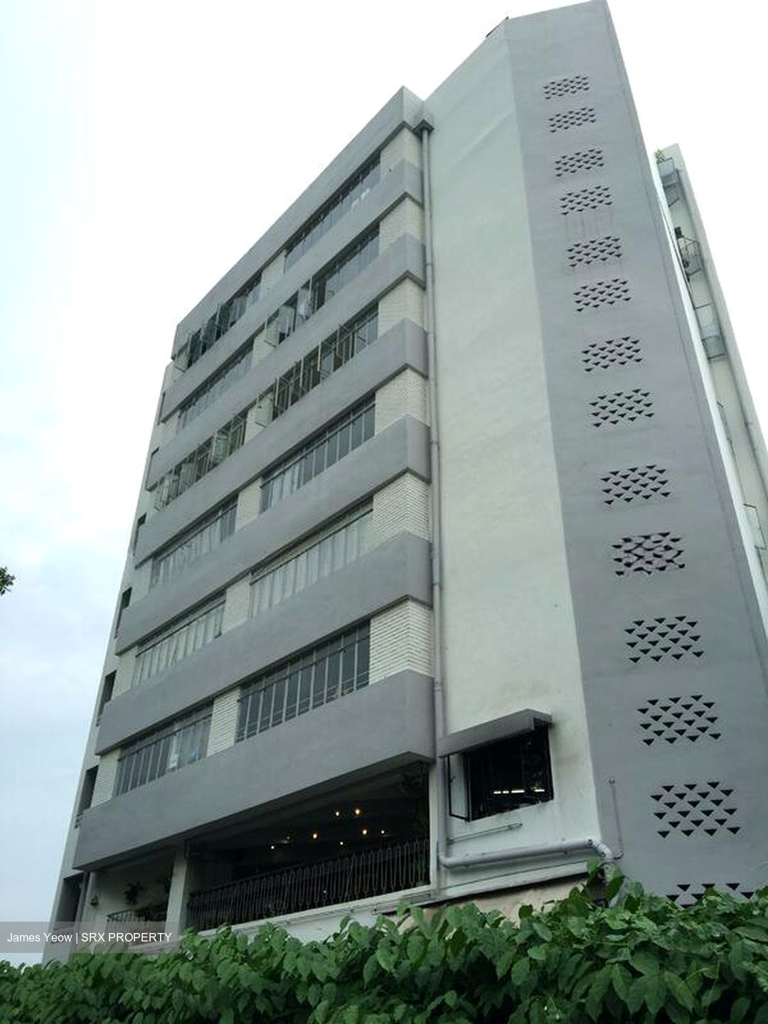 Sam Tat Warehouse (D12), Retail #518751731